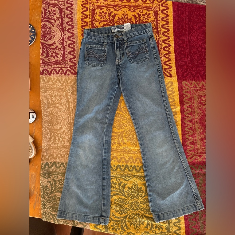 Old Navy Bootcut Jeans. Girls 8 Slim.